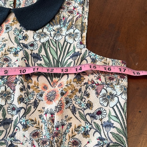 LC Lauren Conrad Floral Dress with Navy Collar - Picture 9 of 11